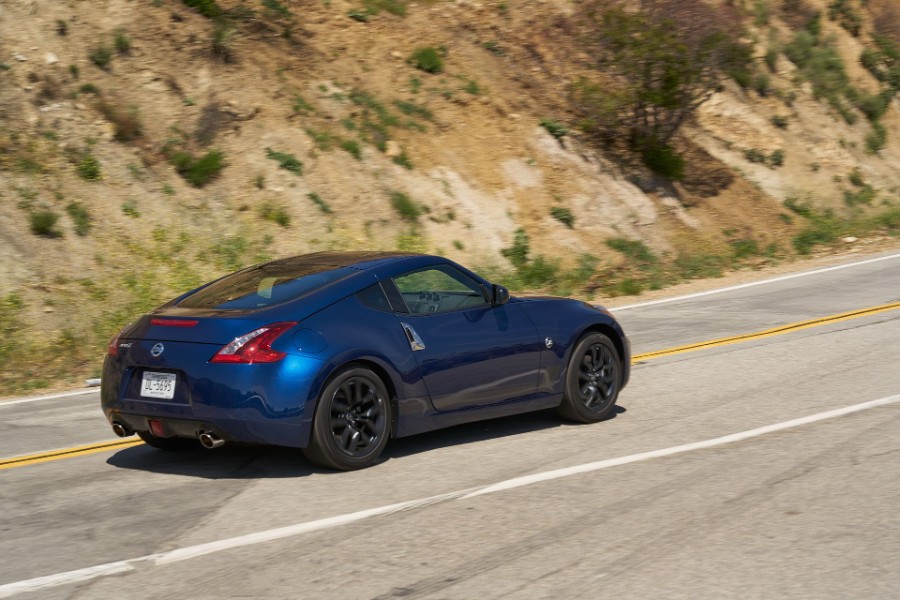 نيسان 370Z 2019 تكشف رسميا تفاصيلها وأسعارها 4