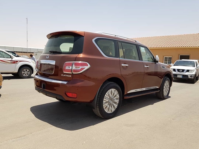 "بالصور" وصول نيسان باترول 2019 بالألوان الجديدة + المواصفات والتفاصيل Nissan Patrol 5