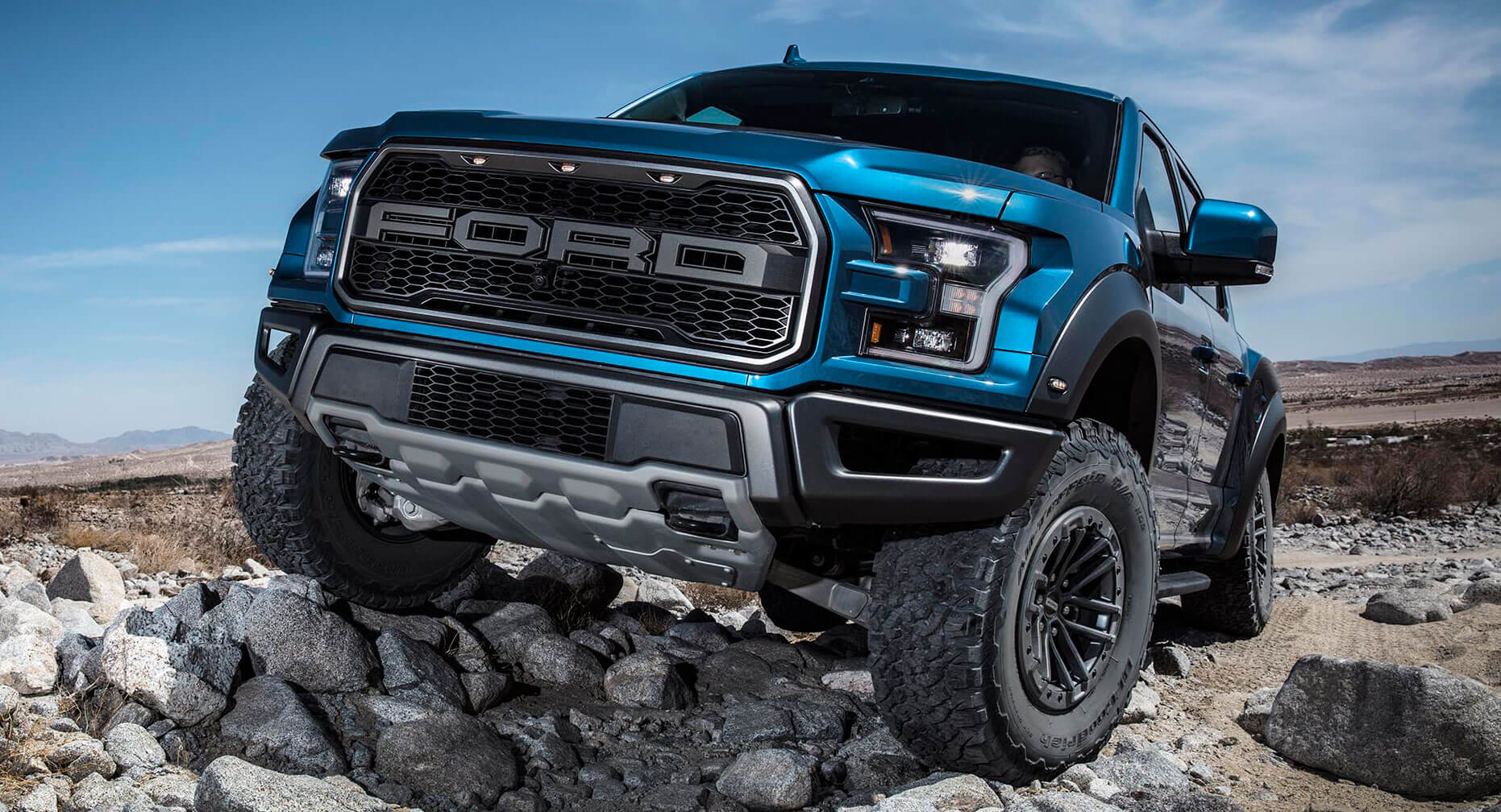 فورد F-150 رابتور 2019 بات بإمكانها التسارع والفرملة أوتوماتيكيا بالطرق الوعرة 10