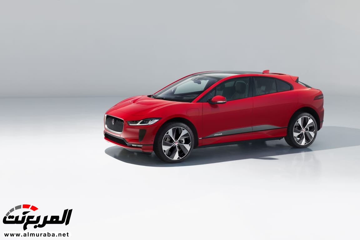 جاكوار I-PACE الكهربائية بالكامل تلفت الأنظار في مدينة الرياض بأول ظهور لها في الشرق الأوسط 3