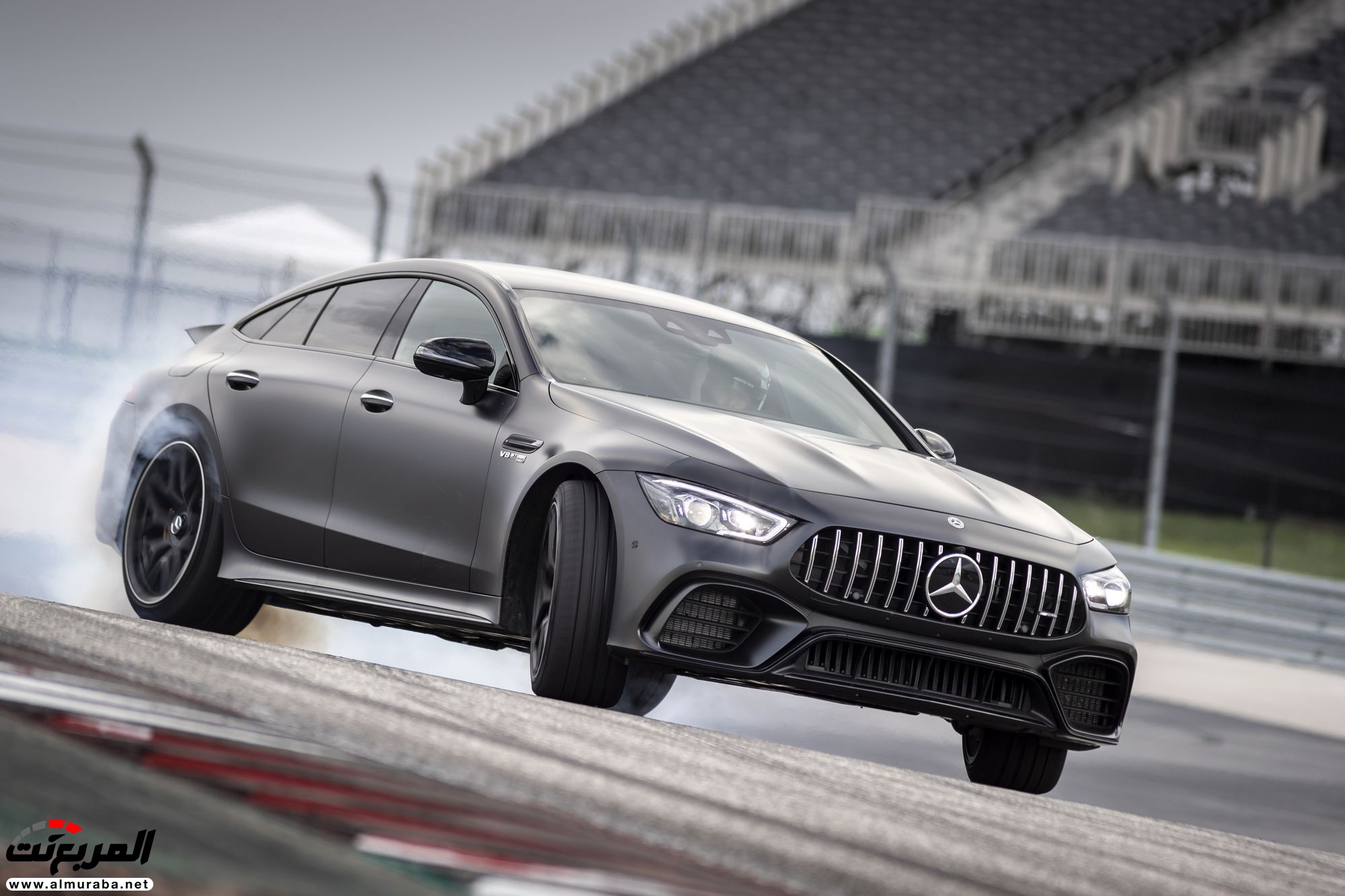 مرسيدس AMG GT4 الجديدة تظهر أسعارها العالمية 10