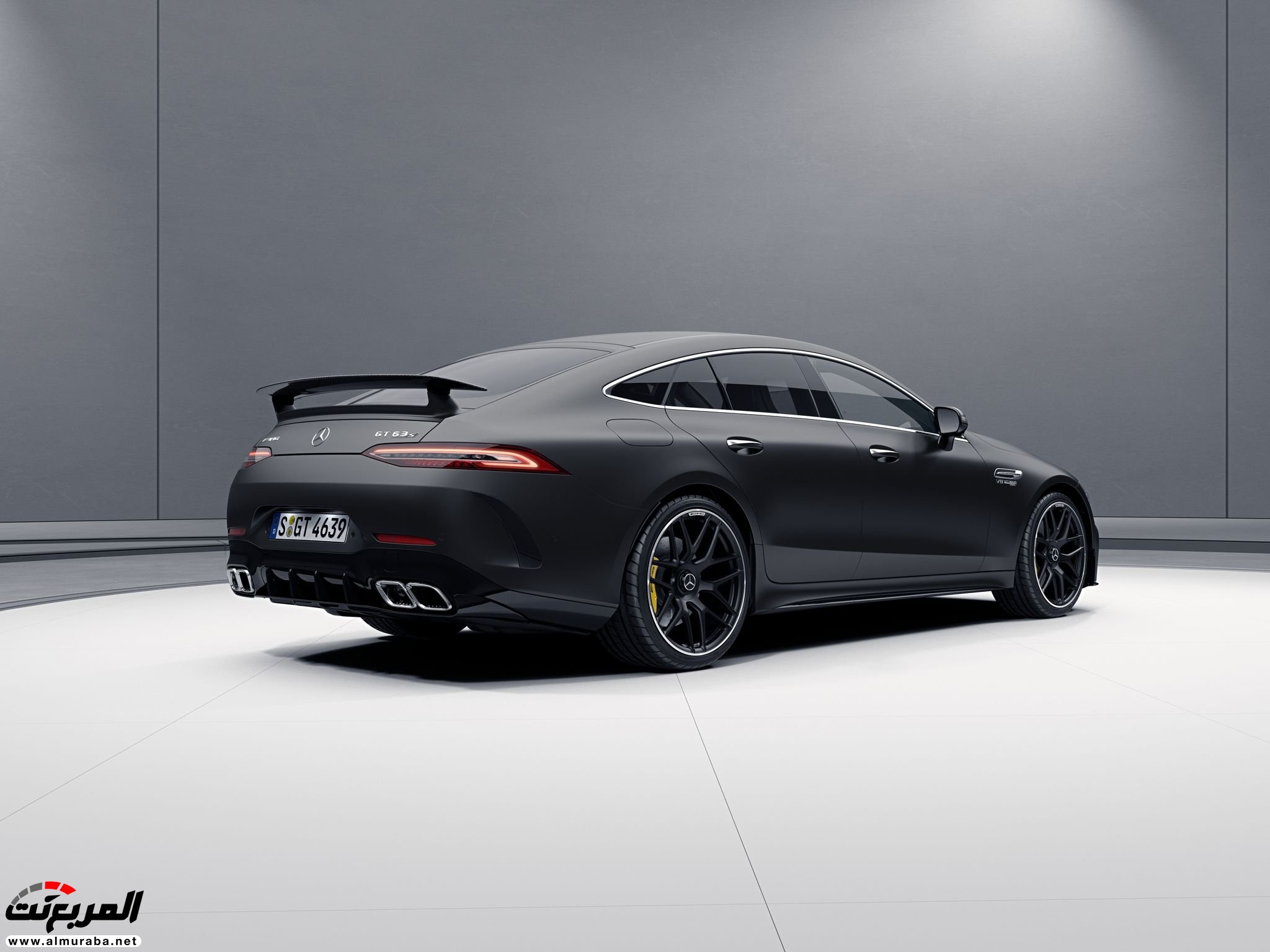 مرسيدس AMG GT4 تحصل على تعديل رياضي فريد 5