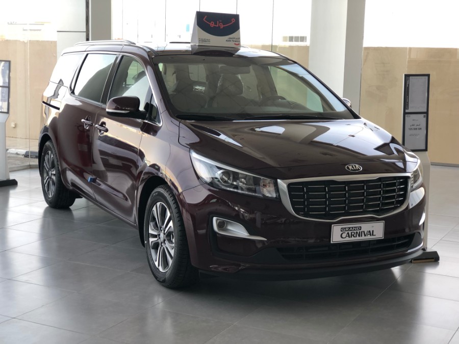 كيا كرنفال 2019 “صور ومواصفات واسعار” Kia Carnival