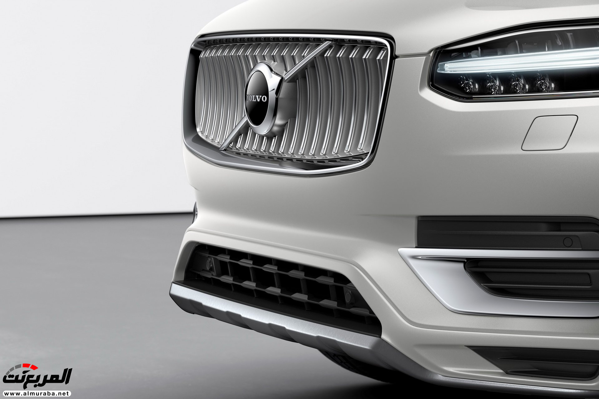 فولفو XC90 2020 تدشن نفسها رسمياً بنظام ابتكاري لتوفير الوقود 36