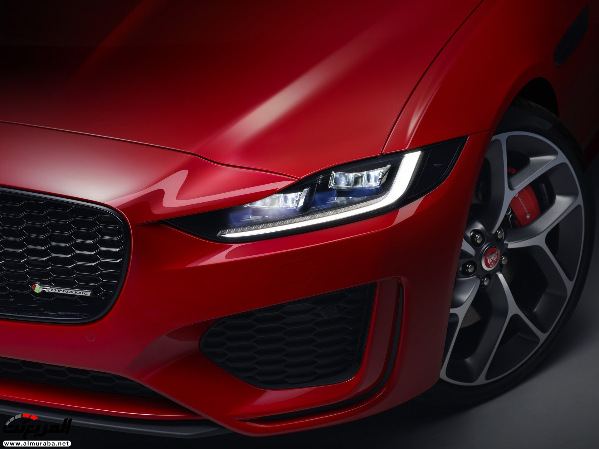 جاكوار XE 2020 المحدثة تأتي بتصميم أكثر رياضية 9