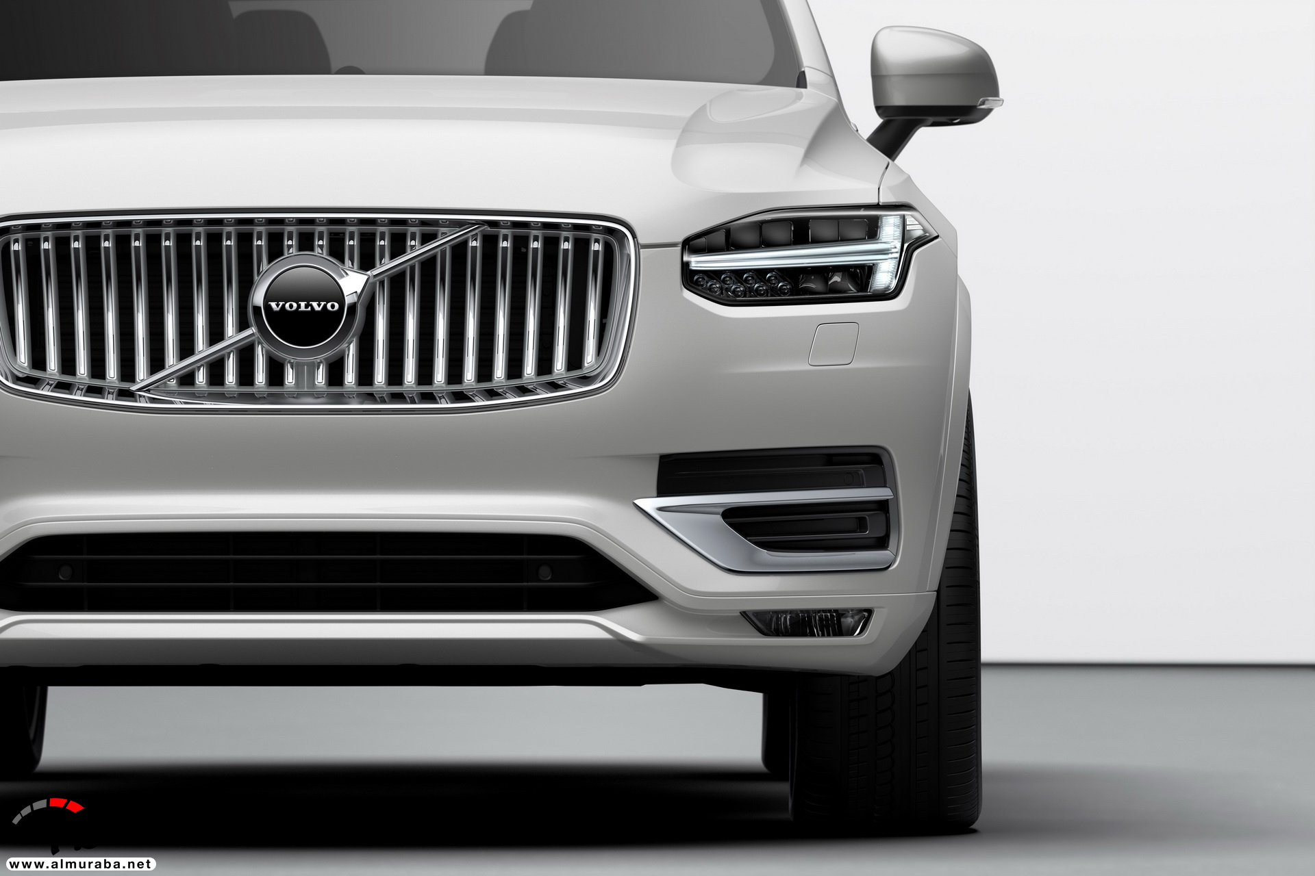 فولفو XC90 2020 تدشن نفسها رسمياً بنظام ابتكاري لتوفير الوقود 27