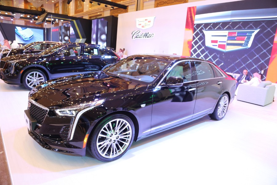 كاديلاك CT6 2019 الجديدة تظهر للمرة الأولى في الشرق الأوسط 3