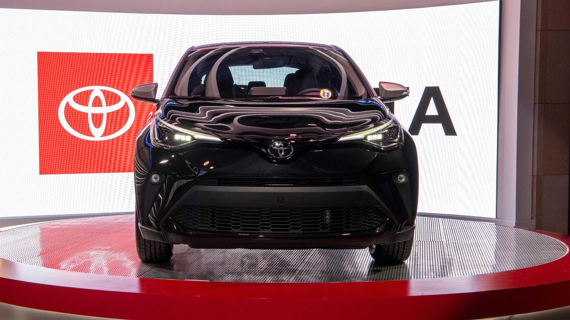 تويوتا C-HR موديل 2020 تنطلق بتحديثات جديدة 5