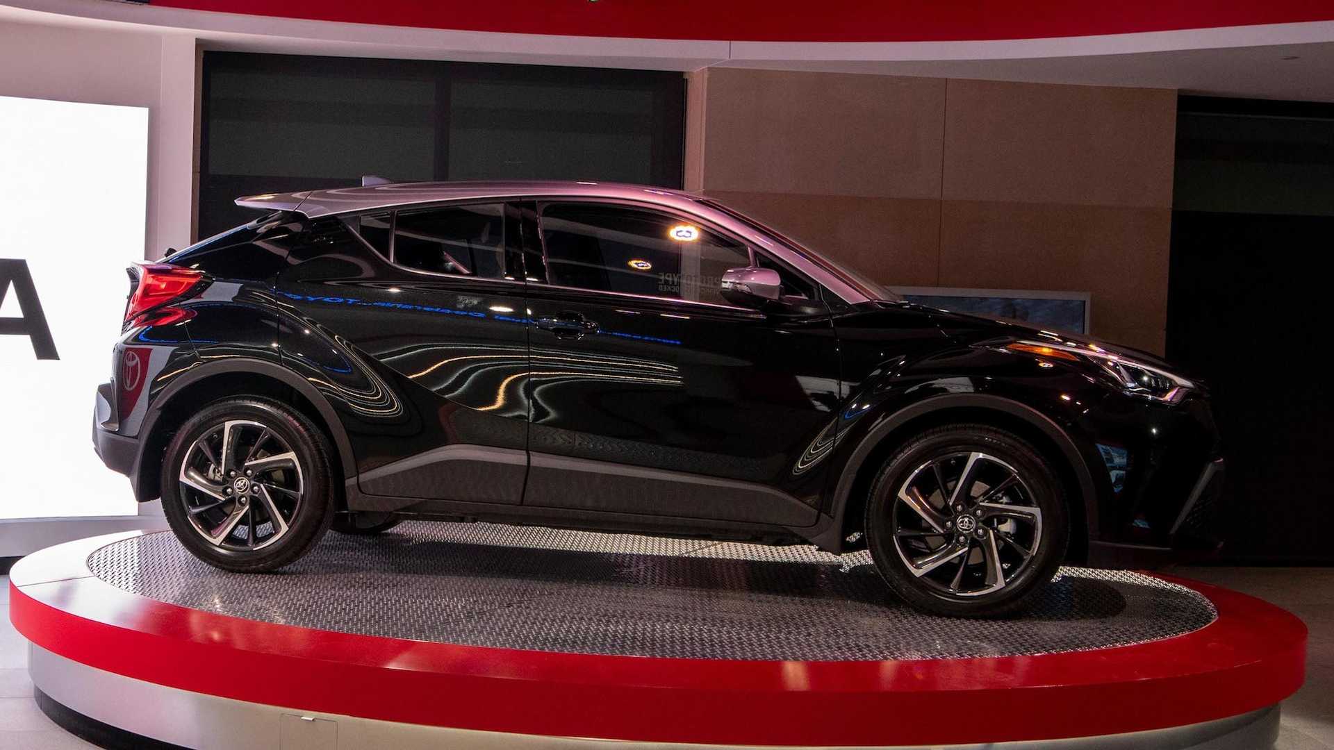 تويوتا C-HR موديل 2020 تنطلق بتحديثات جديدة 7