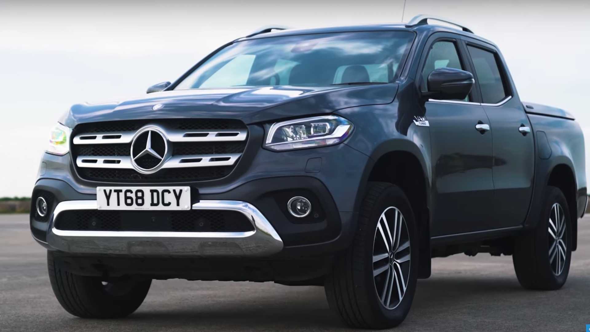 "بالفيديو" سباق تسارع بين X-Class وF-150 رابتور وأماروك ورينجر رابتور 2