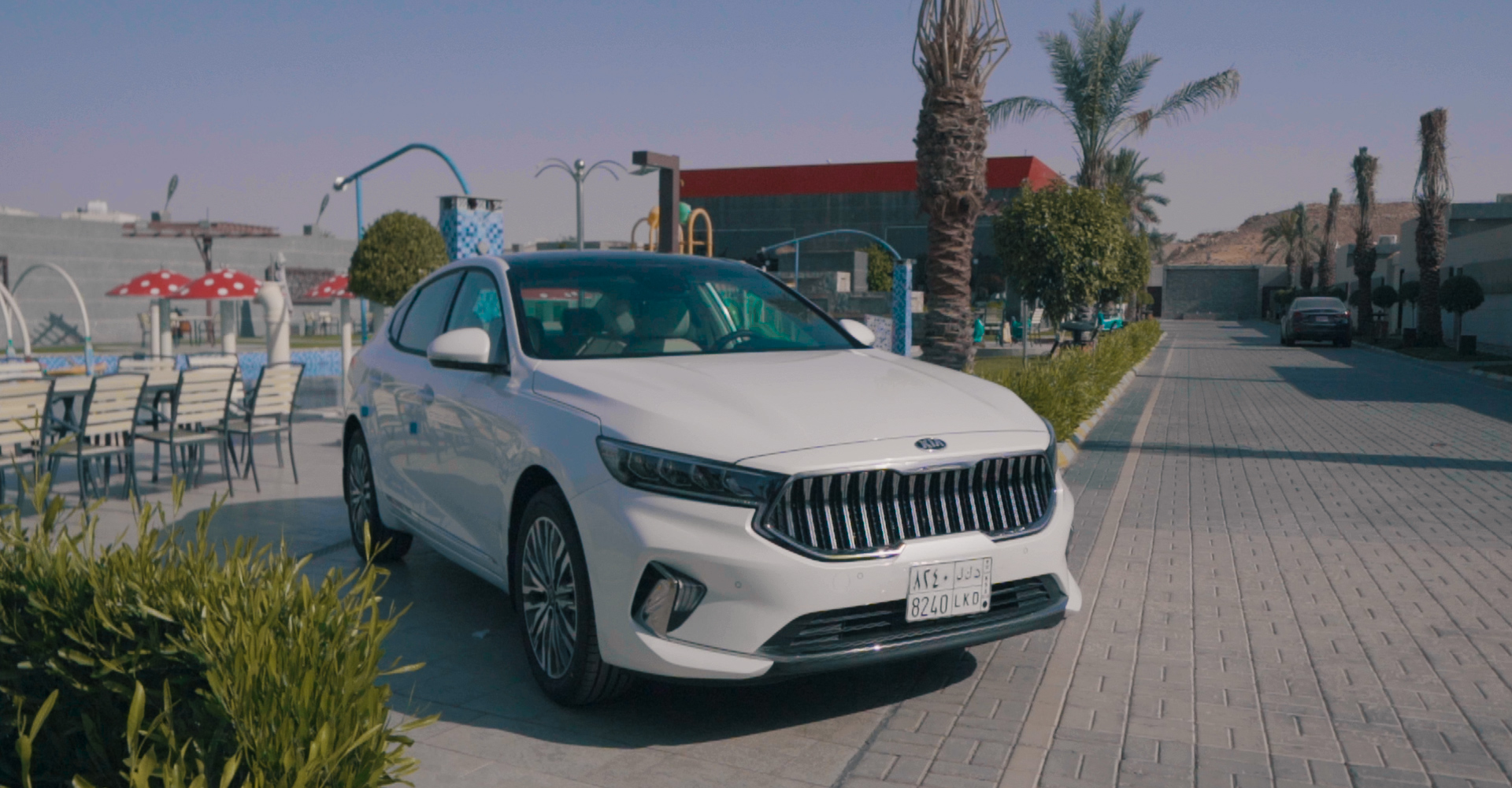 تعرف على مميزات كيا كادينزا 2021 Kia Cadenza 13