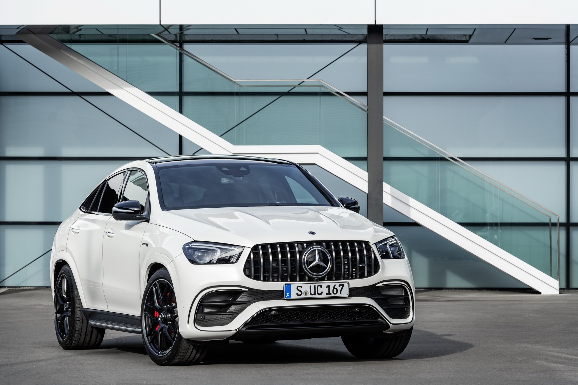 مرسيدس AMG GLE 63 كوبيه 2021 تنطلق بقوة 603 حصان 11