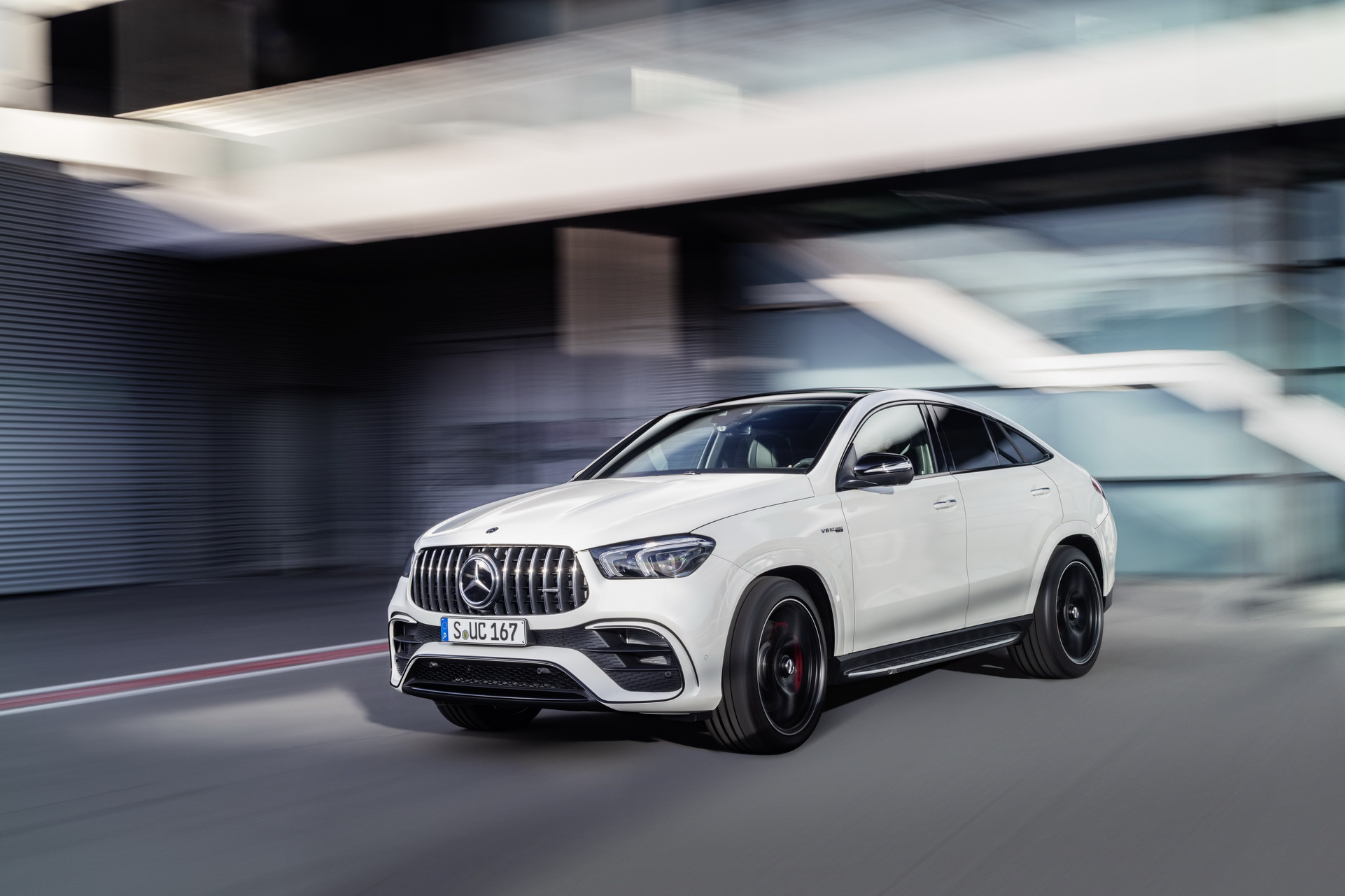 مرسيدس AMG GLE 63 كوبيه 2021 تنطلق بقوة 603 حصان 5