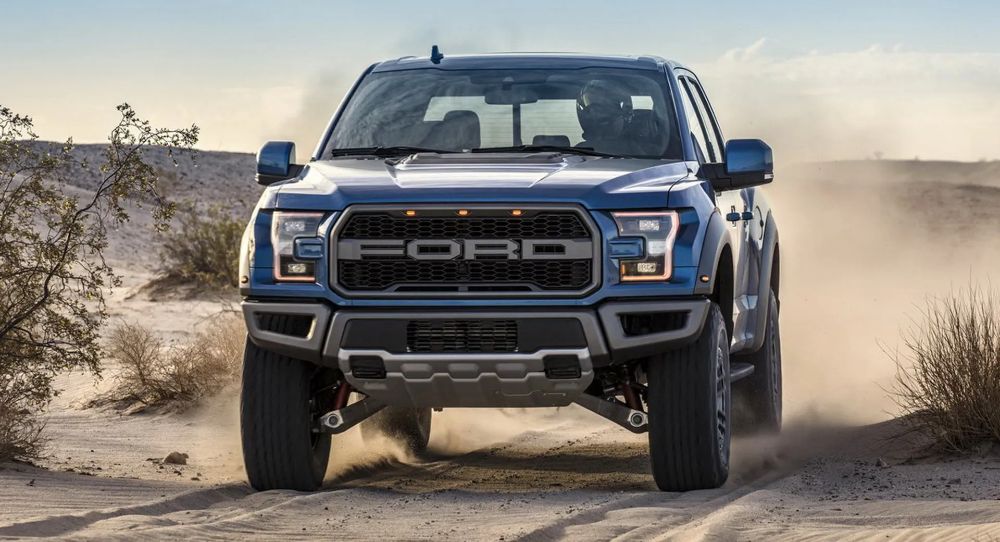 نيسان تسعى إلى منافسة فورد F-150 رابتور