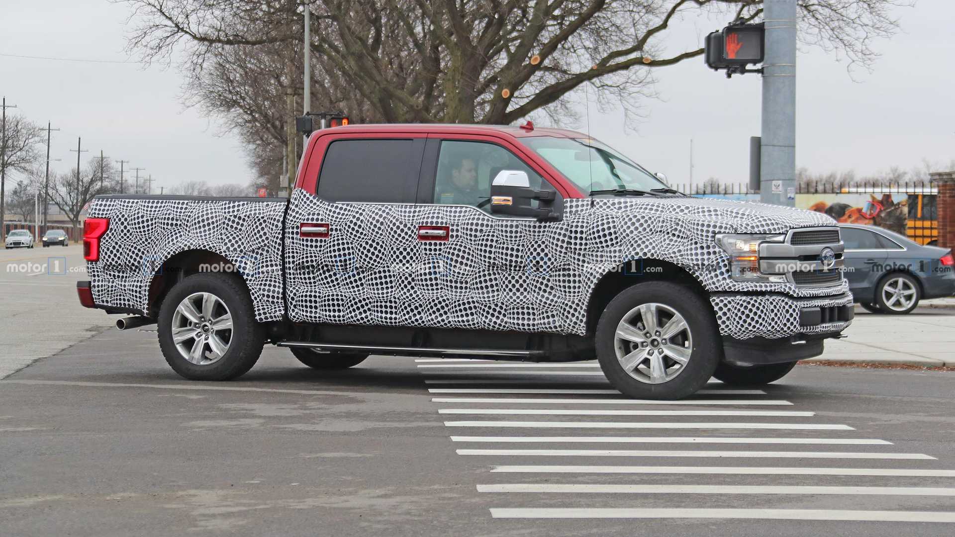 فورد F-150 الكهربائية تظهر في تصميم تخيلي 5