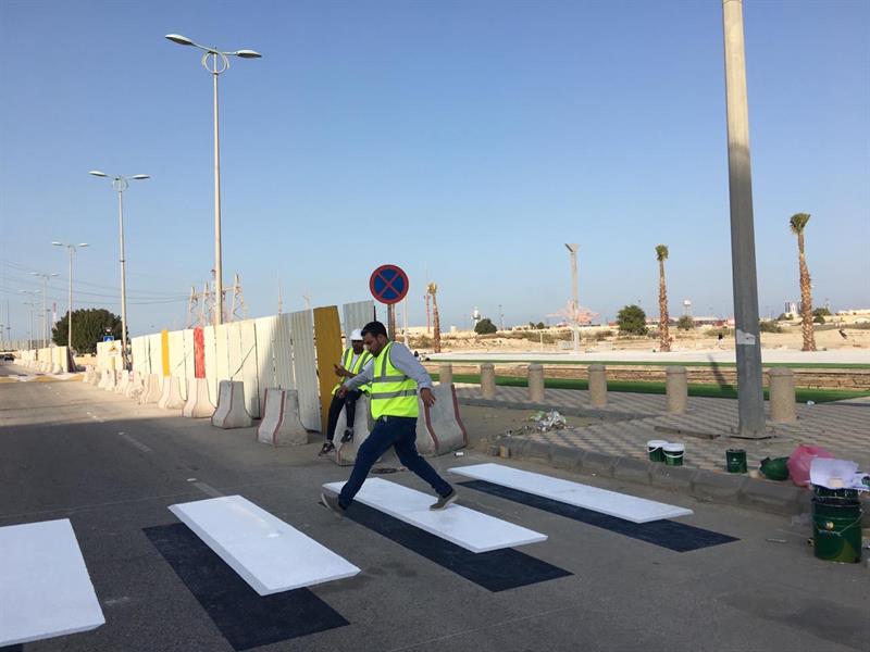 شاهد خطوط ثلاثية الأبعاد لعبور المشاه في الجبيل 1