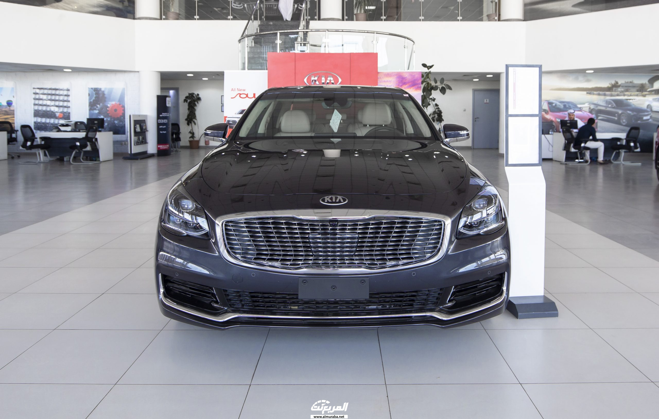 فئات كيا كيه 900 2020 في السعودية Kia K900