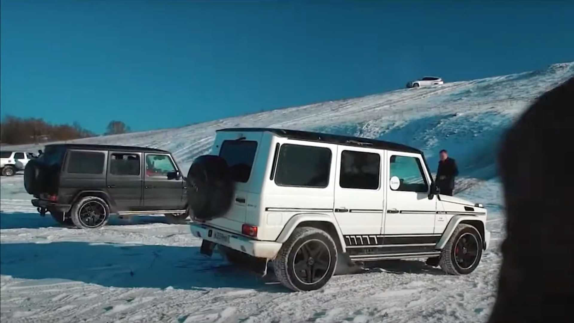 مرسيدس AMG G63 تتحدى لكزس LX في سباق تسارع وشد الحبل "فيديو" 1