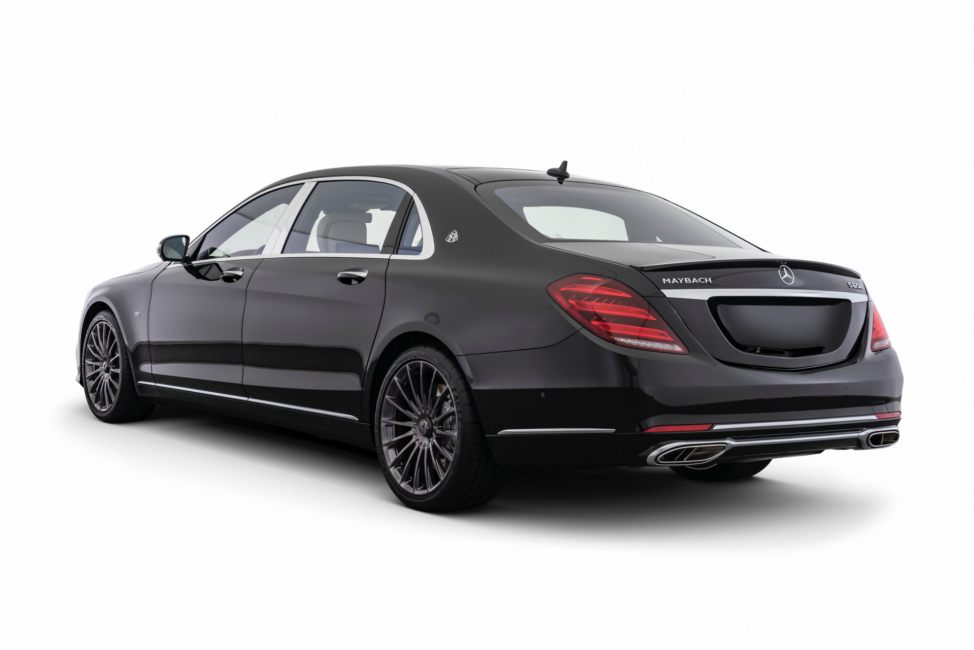 مرسيدس مايباخ S 650 تحصل على "الإصدار الليلي" الخاص 3