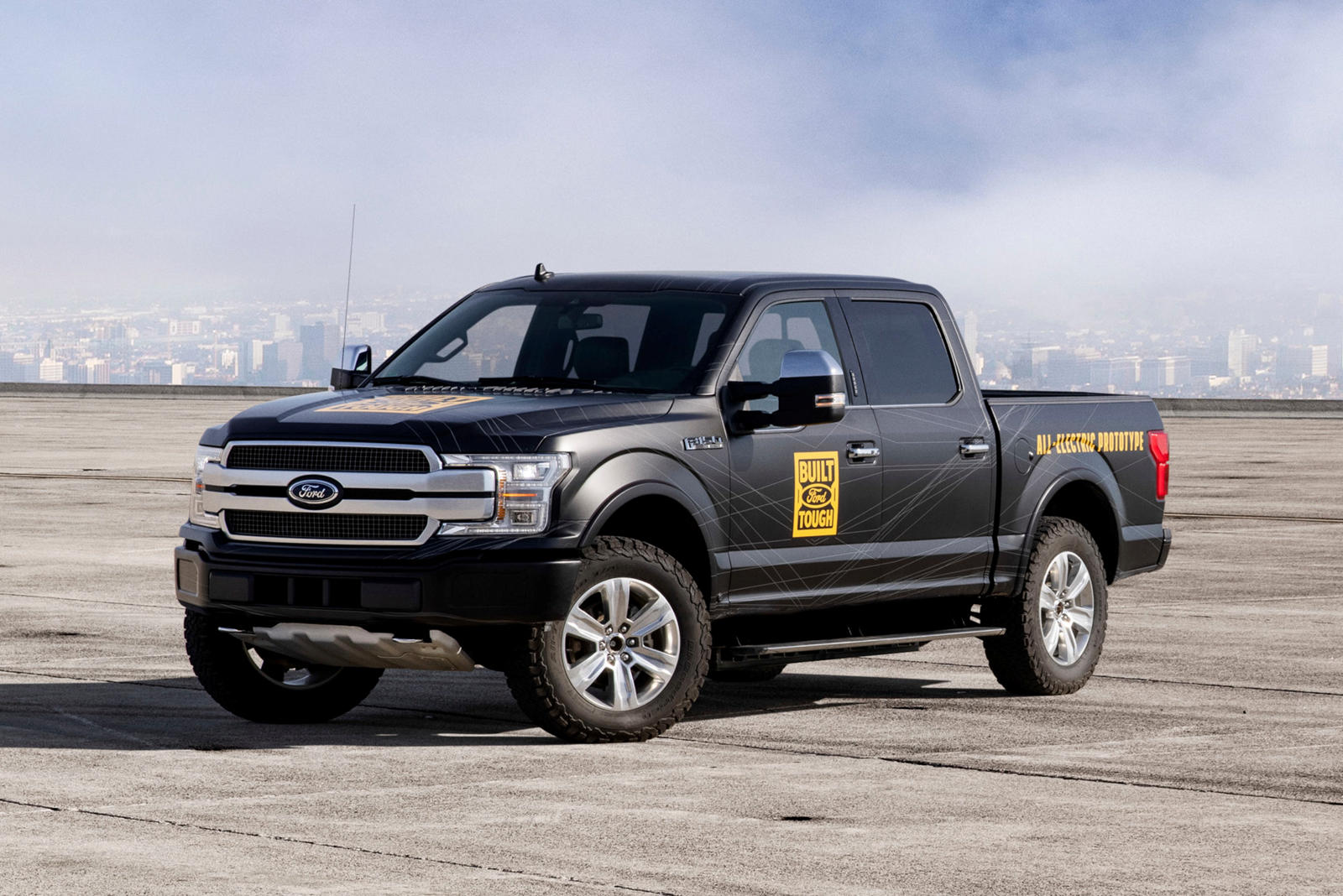 فورد F-150 الكهربائية تريد منافسة همر بيك اب! 7