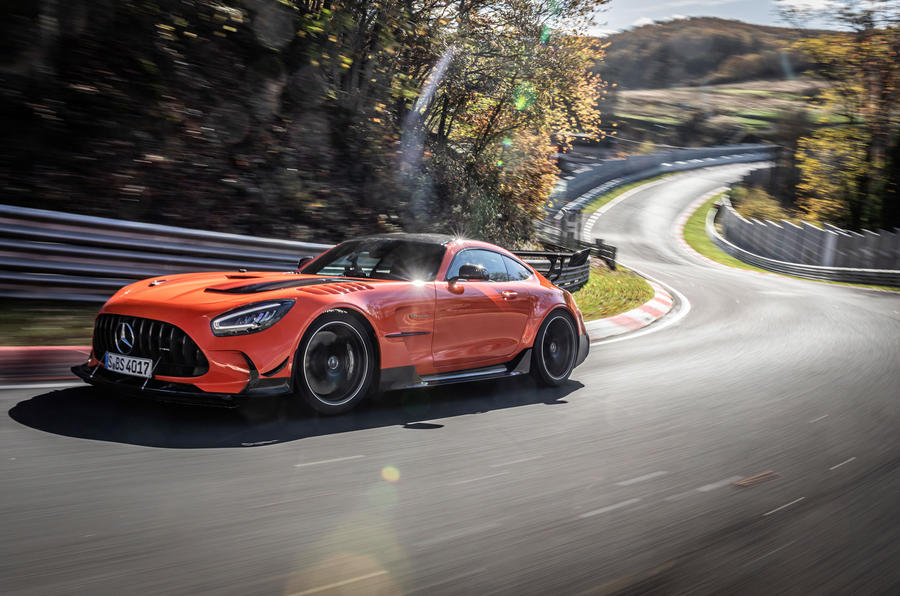 مرسيدس AMG GT بلاك سيريس تكسر الرقم القياسي للسرعة في حلبة نوربورغرينغ "فيديو" 5