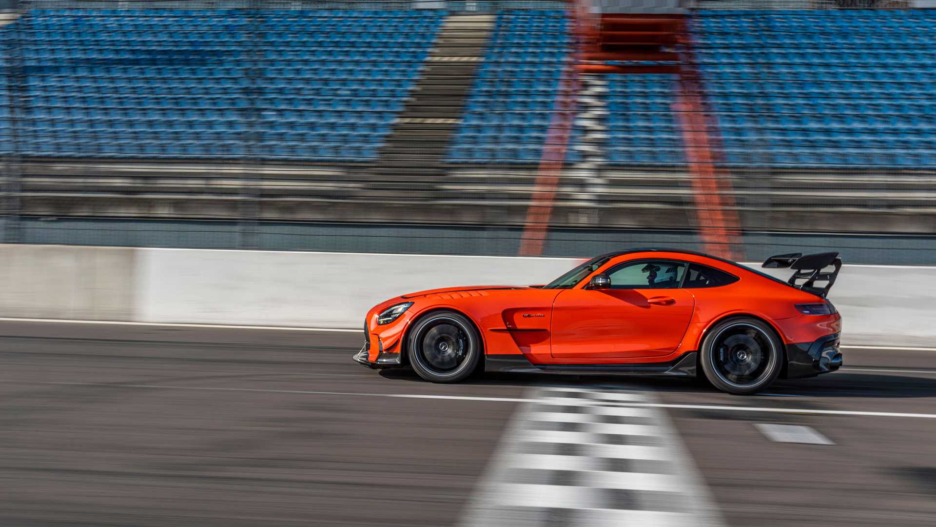 مرسيدس AMG GT بلاك سيريس 2021 حاملة الرقم القياسي للسرعة تكشف أسعارها الأمريكية 4