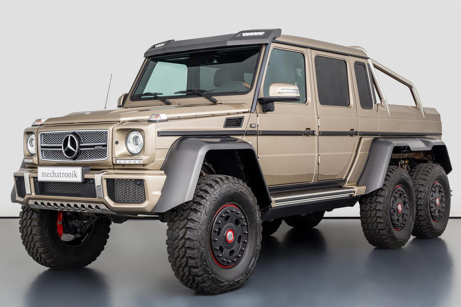 شاهد مرسيدس AMG G63 6×6 معروضة للبيع بـ 4 مليون ريال