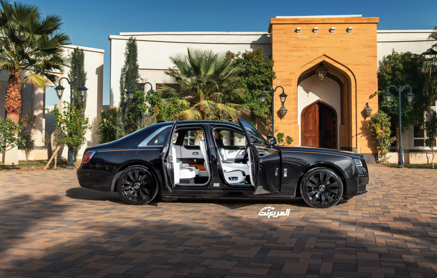 19 تقنية ستبهرك في رولزرويس جوست 2021 Rolls-Royce Ghost 2