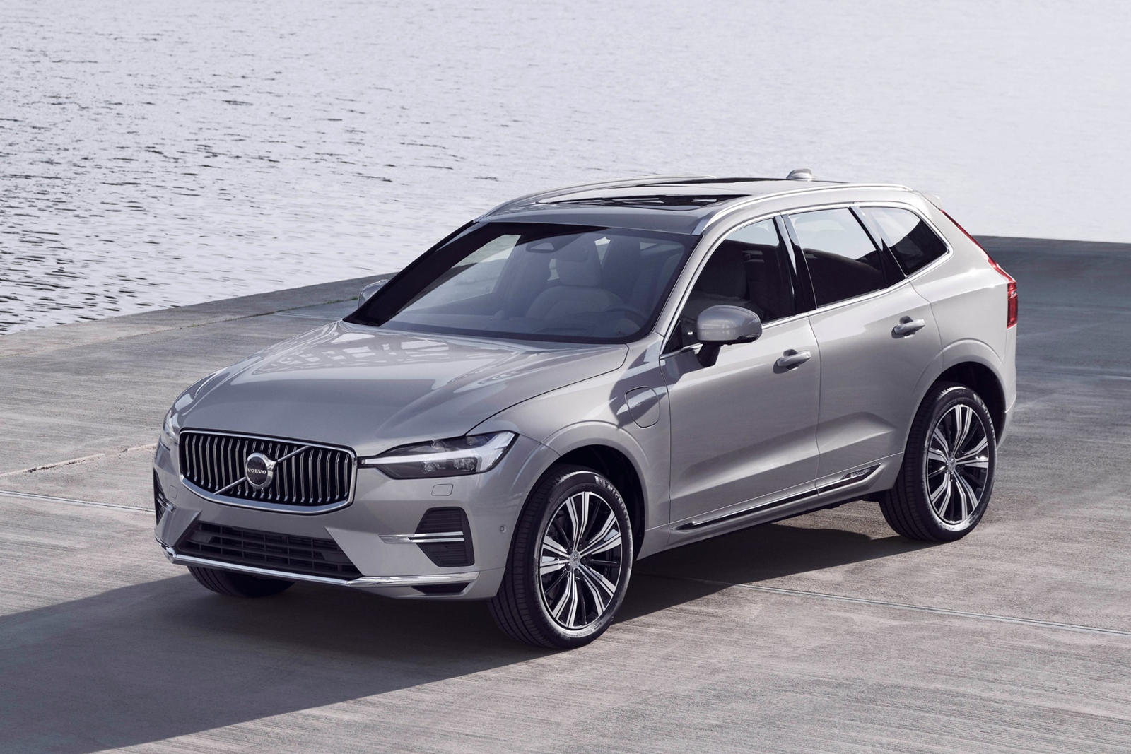 فولفو XC60 موديل 2022 تنطلق بتحديثات جديدة