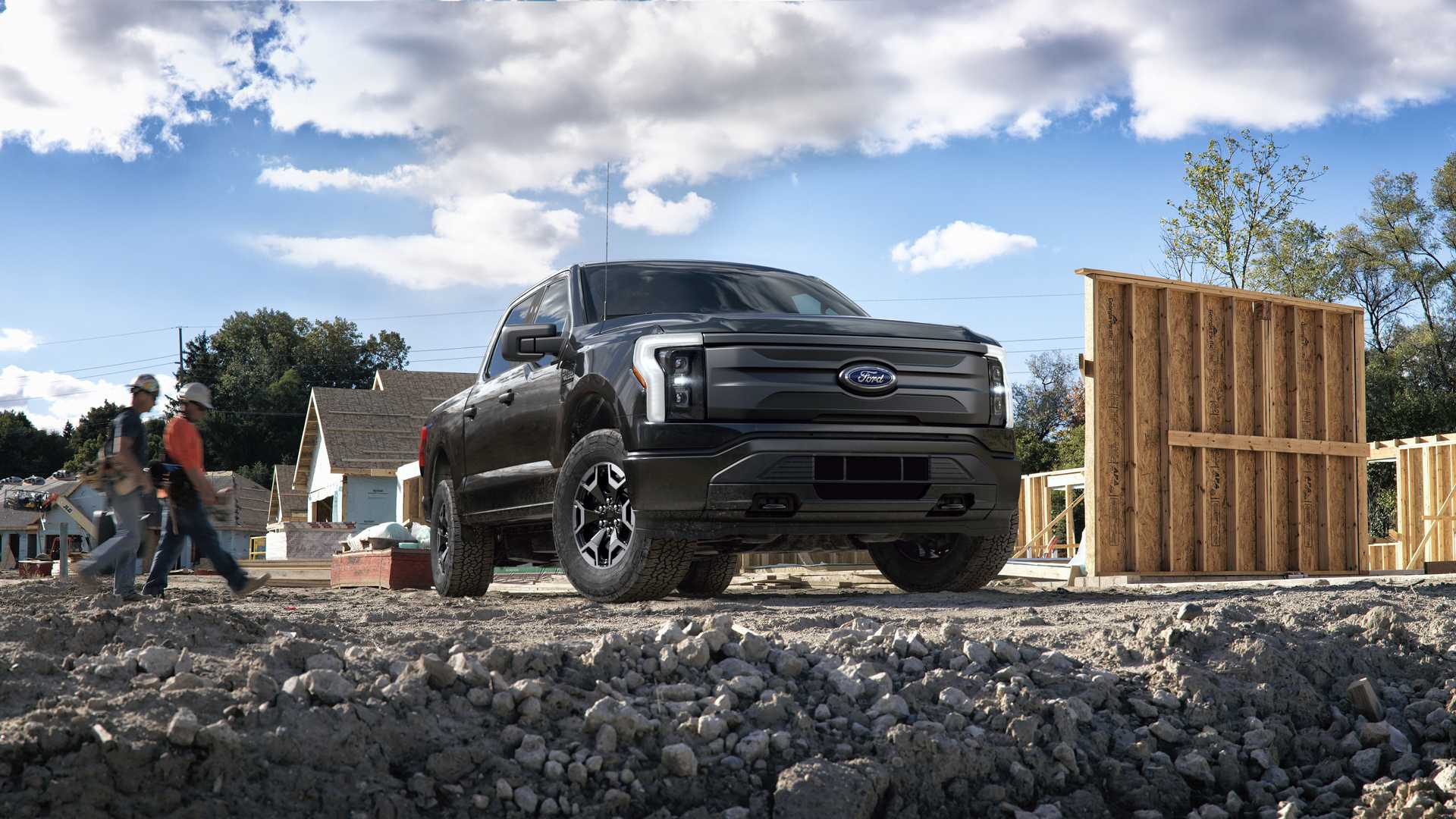 فورد F-150 لايتنينج 2022 تحصل على إصدار برو التجاري "أسعار ومواصفات" 6