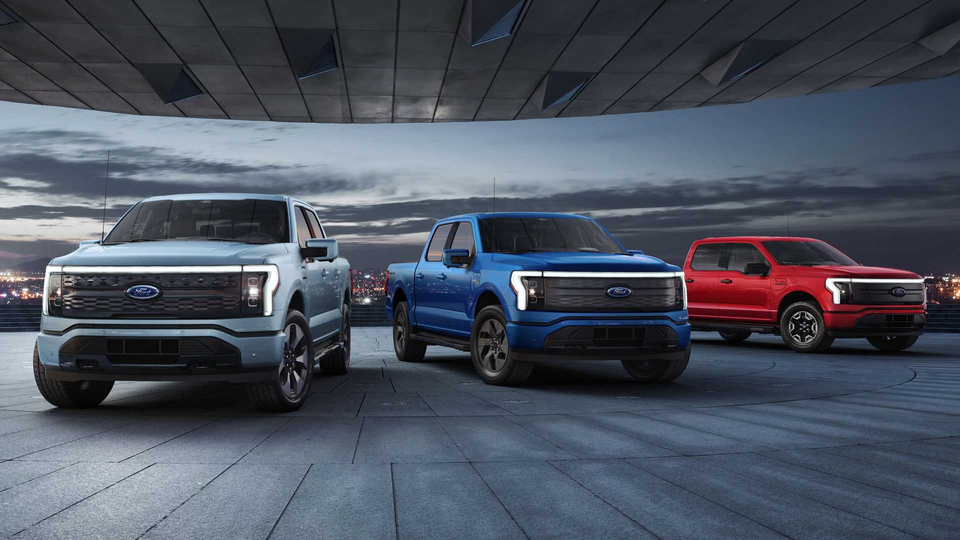 تسريب أسعار فئات فورد F-150 لايتنينج 2022 الجديدة