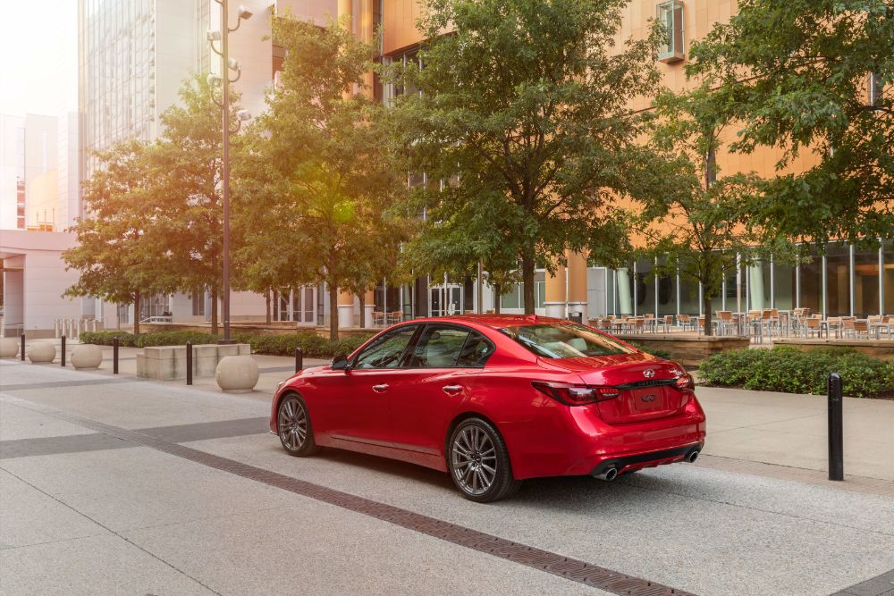 أداء استثنائي: إنفينيتي الشرق الأوسط تبرز المميزات المتطورة الجديدة لطرازي Q50 وQ60 RED SPORT 400 لعام 2021 6