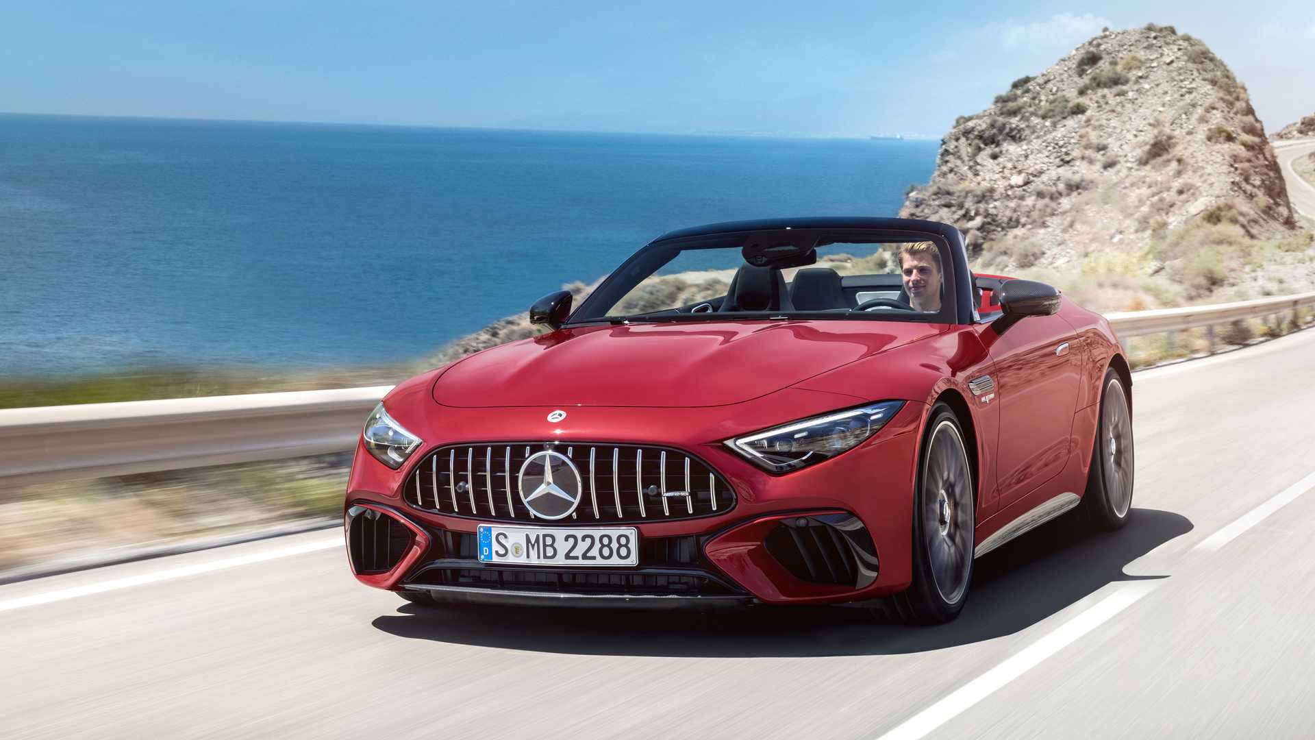 مرسيدس AMG SL الجيل الجديد يكشف نفسه رسمياً "صور ومواصفات" 21