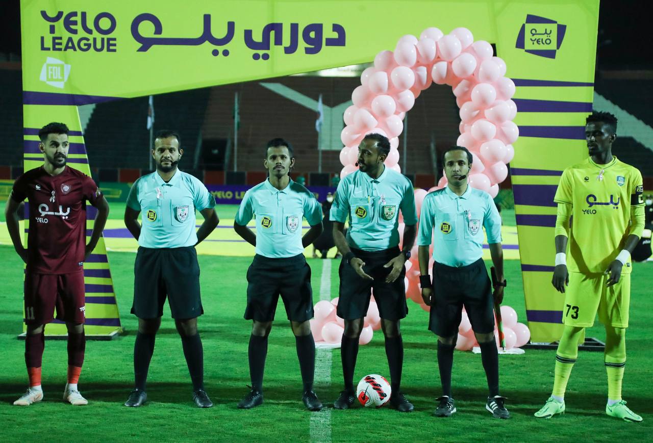 “يلو” تطلق حملتها للتوعية بسرطان الثدي عبر دوري يلو ورالي التحدي العربي