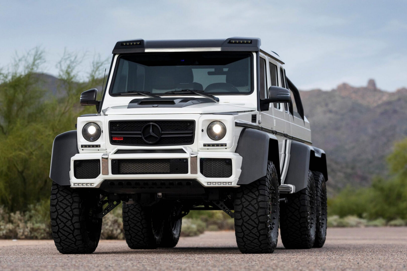 مرسيدس AMG G63 نادرة بالدفع السداسي معروضة للبيع بقيمة 4.12 مليون ريال 4