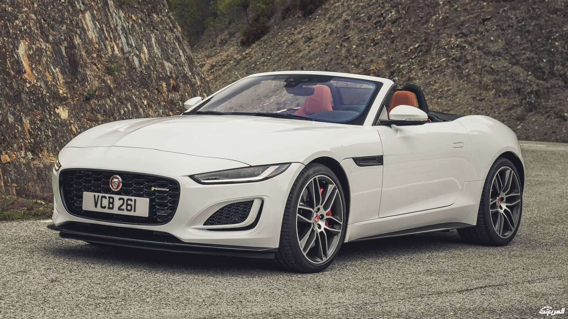 جاكوار F-Type 2023