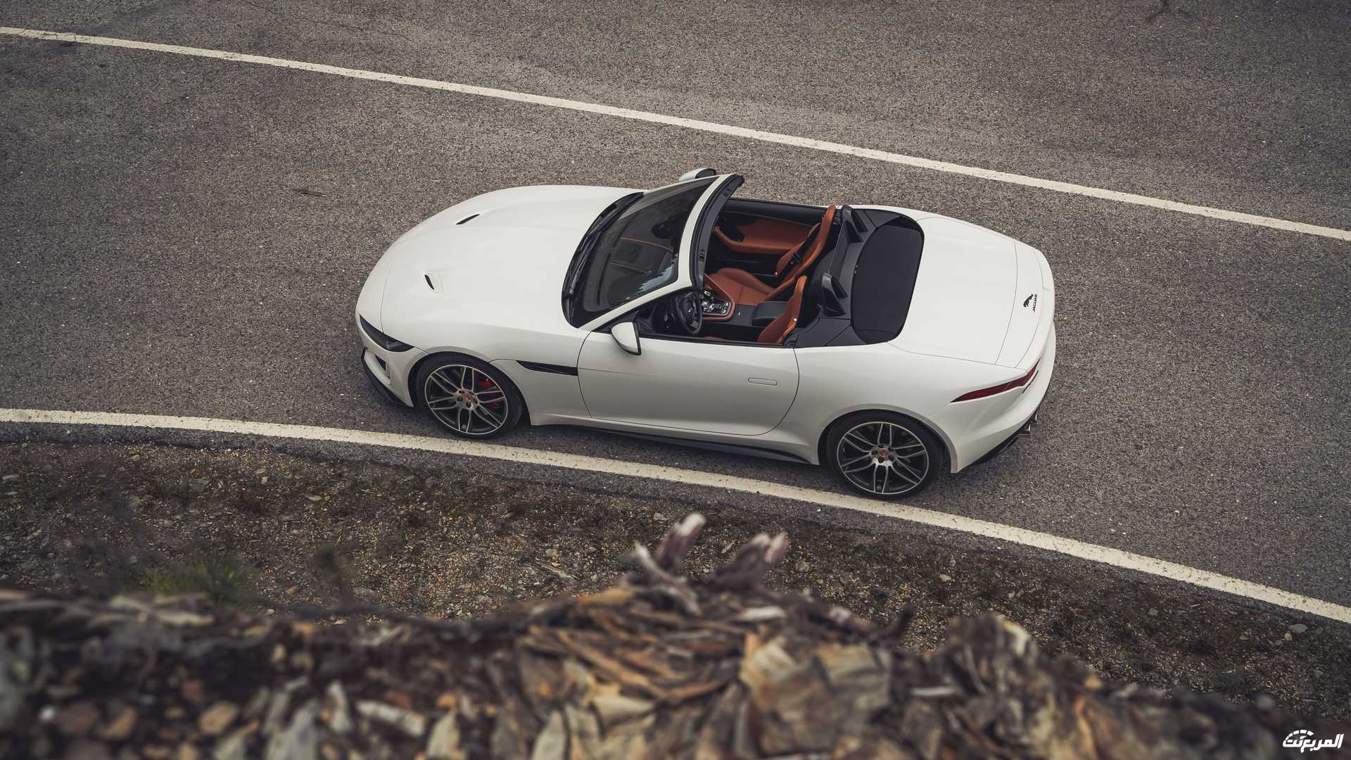 جاكوار F-Type 2023