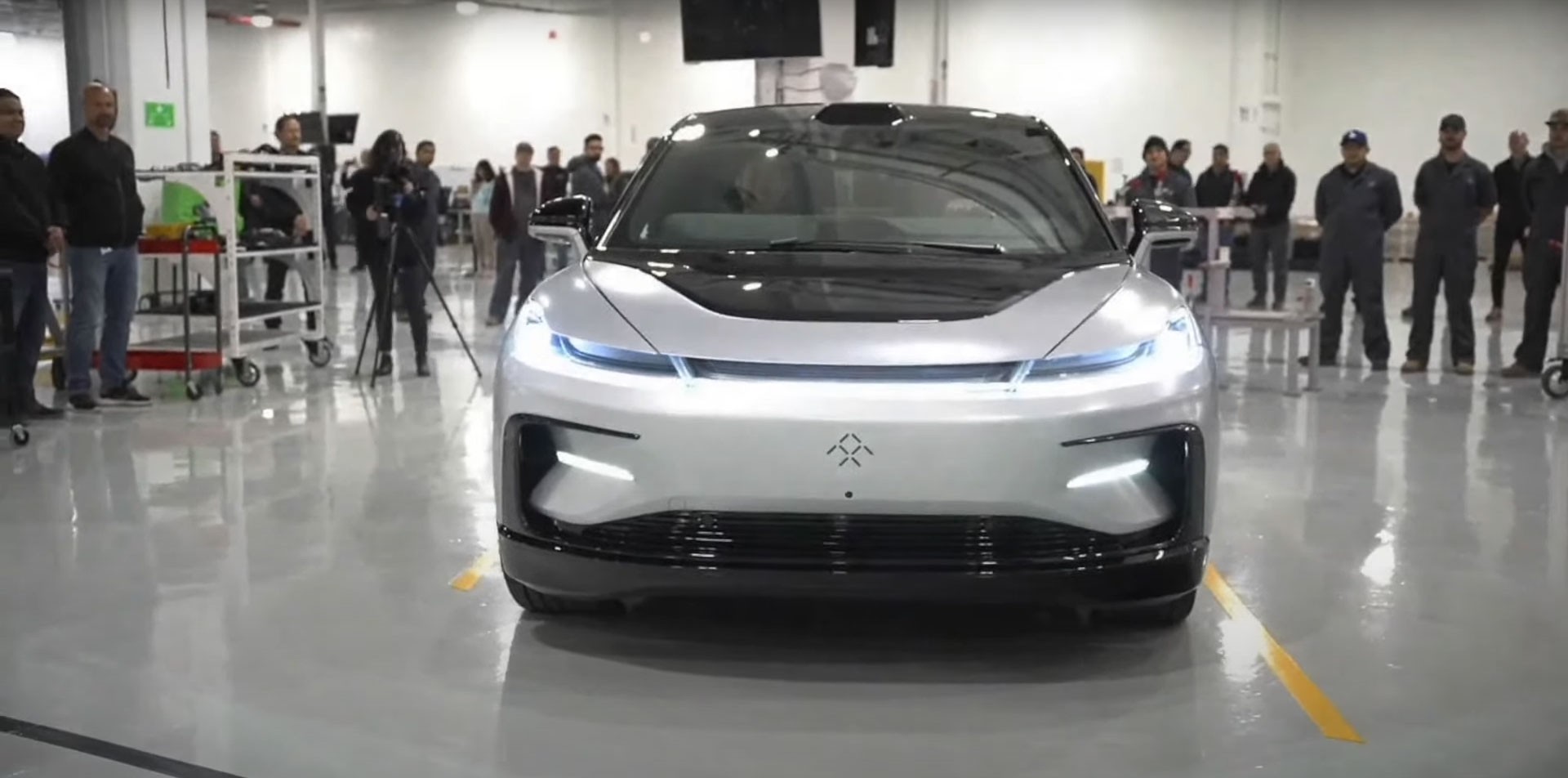 فاراداي فيوتشر FF 91 الفاخرة الإنتاجية تكشف نفسها بقوة 1065 حصان 3