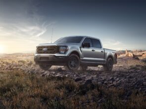 فورد تكشف عن إصدار F-150 راتلر 2023 بمزايا حصرية جديدة 5