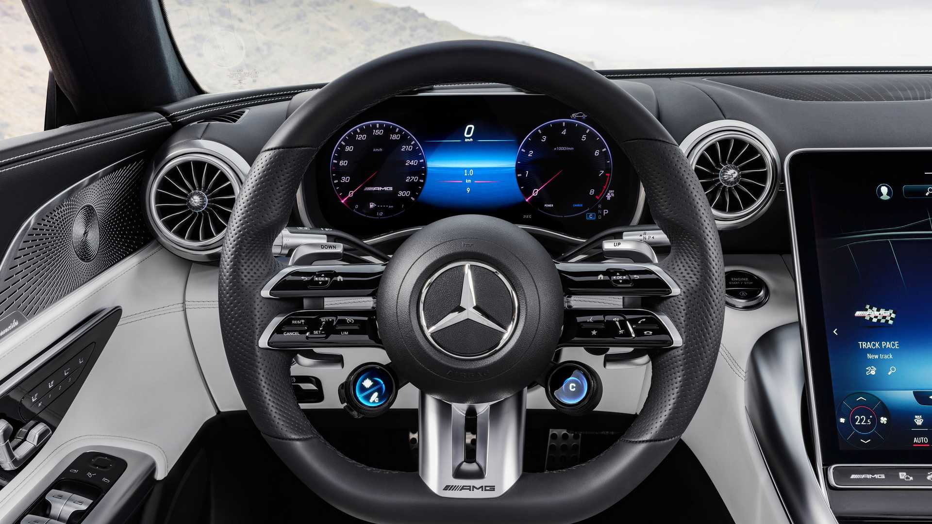 انطلاق مرسيدس AMG SL43 الجديدة كلياً بقوة 381 حصان وتقنيات الفورمولا 1 5