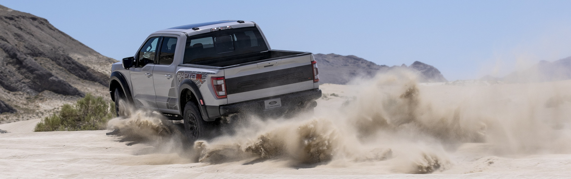 فورد F-150 رابتر R الأقوى في تاريخ الموديل تنطلق رسمياً بمحرك 8 سلندر سوبرتشارجر 19