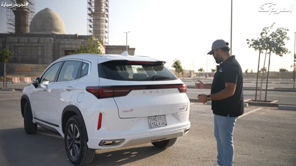 في سطور.. تعرف على مواصفات الأمان ومساعدة السائق في الاس يو في اكسيد LX موديل 2023 2