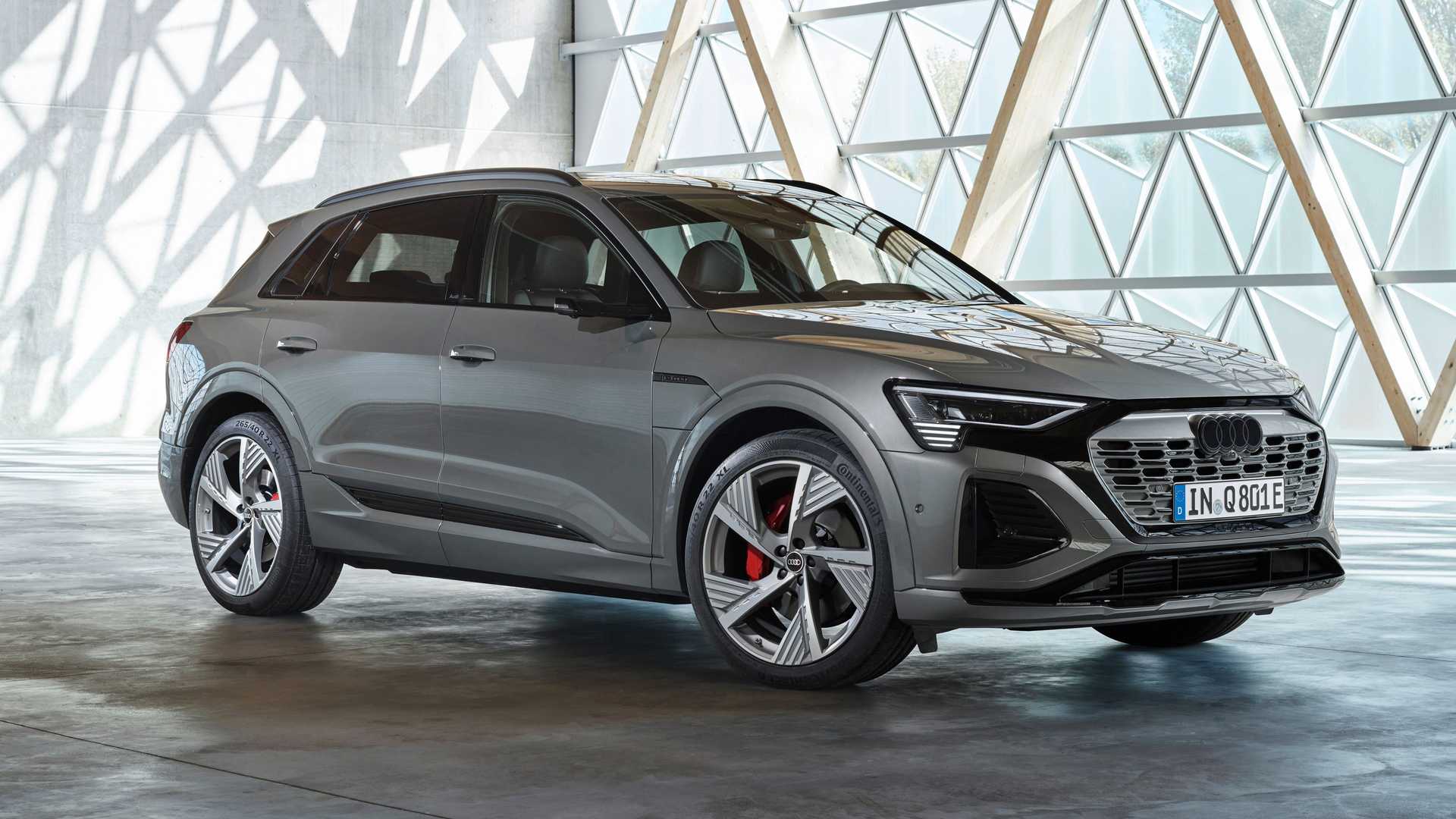 اودي Q8 اي ترون 2023 الجديدة كلياً هي أفخم وأقوى SUV كهربائية للعلامة