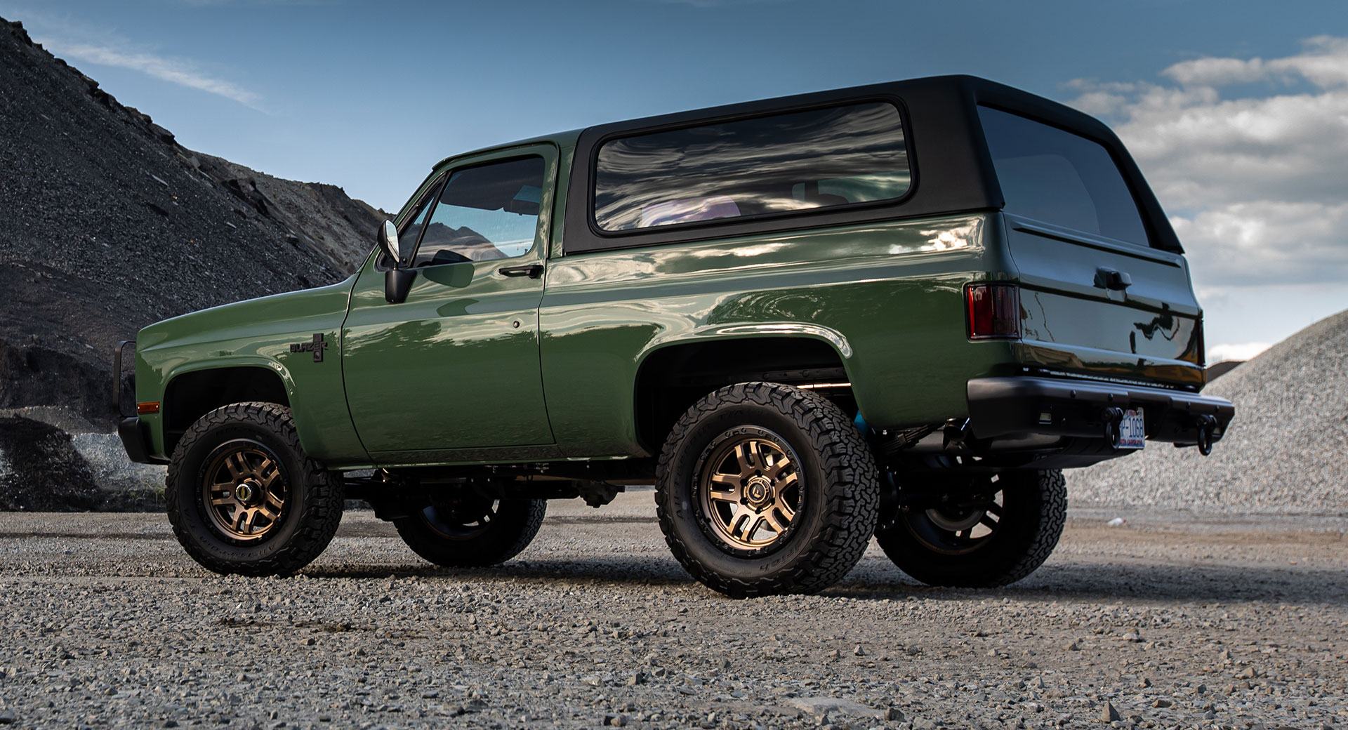 Chevrolet-K5-Blazer