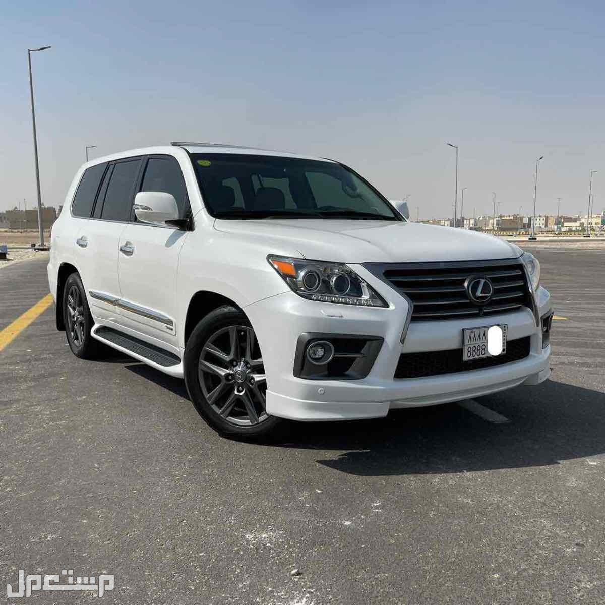 ما هي أسعار لكزس LX 2015 الفاخرة للبيع في سوق السيارات المستعملة؟ 4