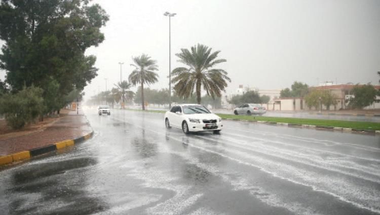 "أمن الطرق" يوجه 4 إرشادات للسائقين عند هطول الأمطار 2