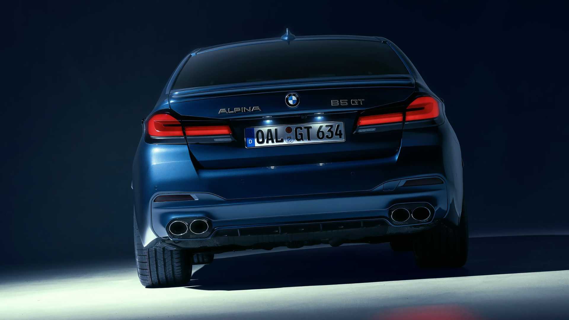 علامة Alpina الفاخرة التابعة لبي ام دبليو تكشف عن سيارة B5 GT الأقوى في تاريخها 12