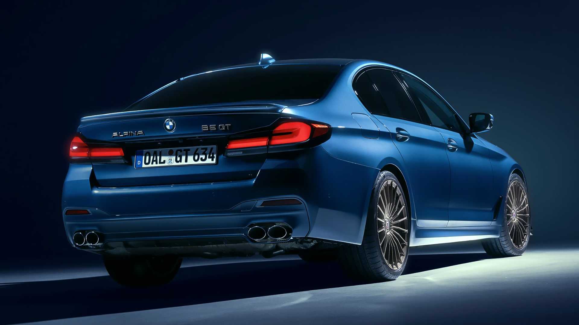 علامة Alpina الفاخرة التابعة لبي ام دبليو تكشف عن سيارة B5 GT الأقوى في تاريخها 10