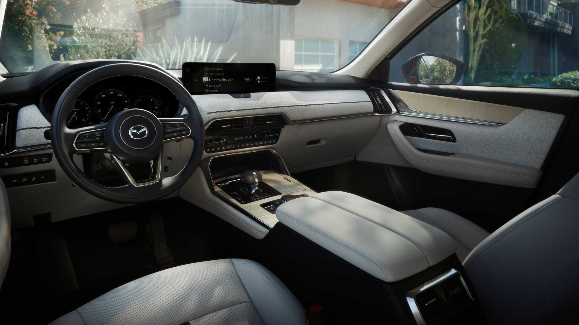 سيارات مازدا 2024 مازدا CX-90 من الداخل