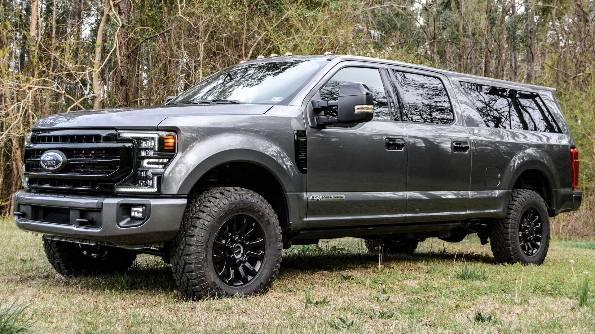 فورد F-250 تتحول إلى SUV عملاقة بداخلية 9 أفراد وقوة 475 حصان 3